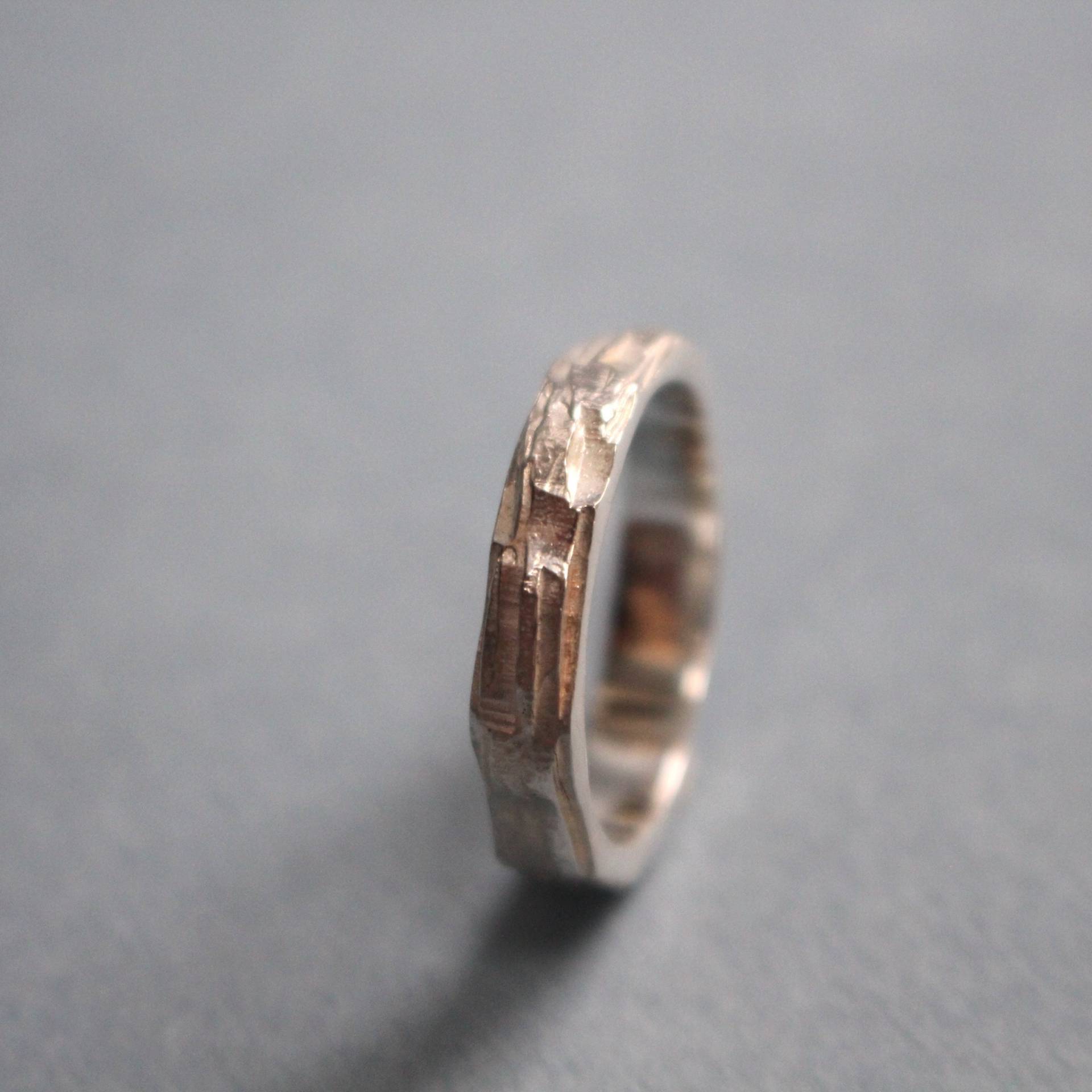 Bague Texturé Argentée Für Homme Oder Femme, Unisexe Bague Texturé Argentée Für Homme Oder Femme, Unisexe von AtelierTiuh