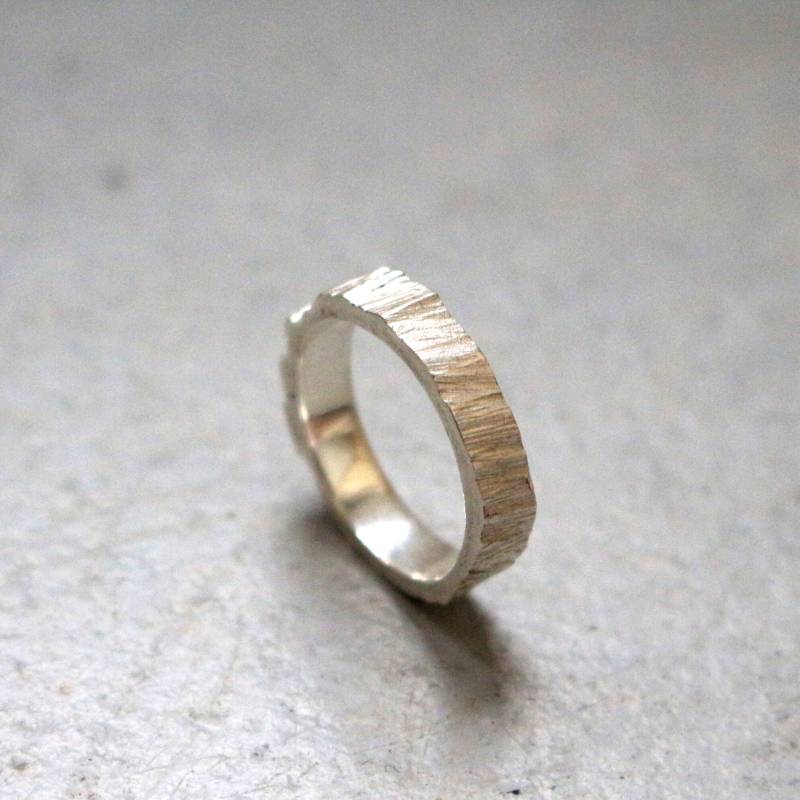strukturierter Silber Unisex Ring, Ehering Mann von AtelierTiuh