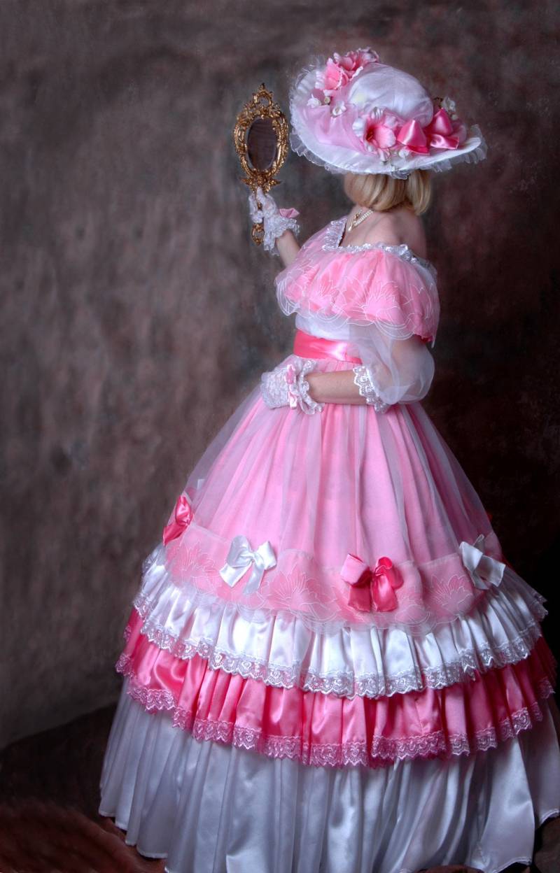 Traum Krinolinen Kleid Ballkleid Sissi Sisi Südstaaten Civil War Gr. 38 Hingucker Traum Krinolinen Kleid Ballkleid Sissi Sisi Südstaaten Civil War Gr. 38 Hingucker von GraefinPrivatverkauf