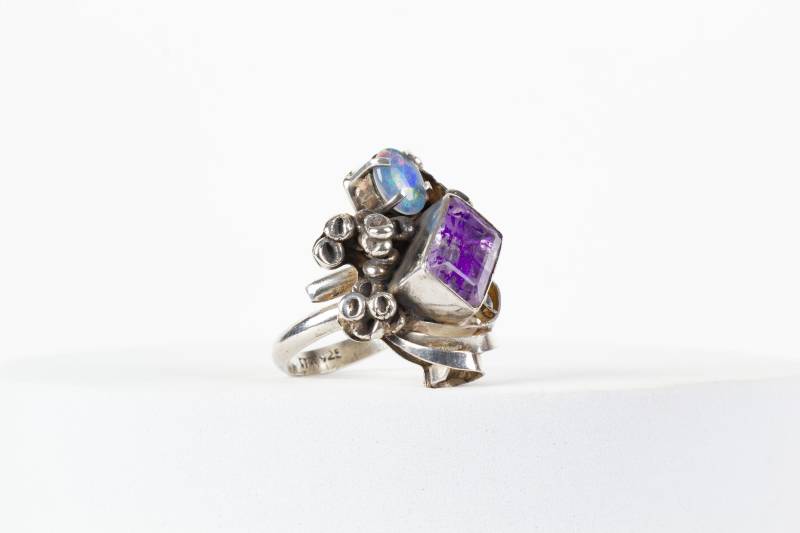sterling Silber Ring Opal Edelstein Amethyst Massiv Floral Modernist Schmuck von AtelierZurLinde