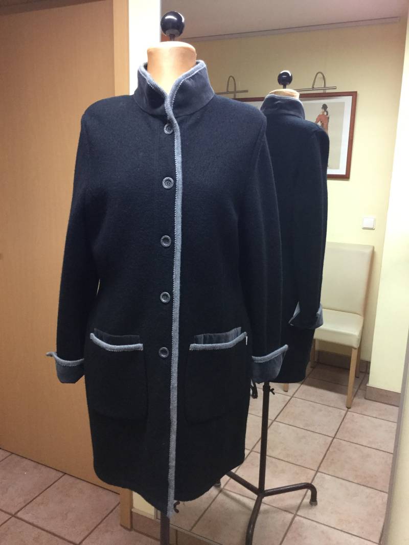 Kurzmantel 100% Schurwolle - Walk Gr. 44 Kurzmantel 100% Schurwolle - Walk Gr. 44 von AtelierbyLaube