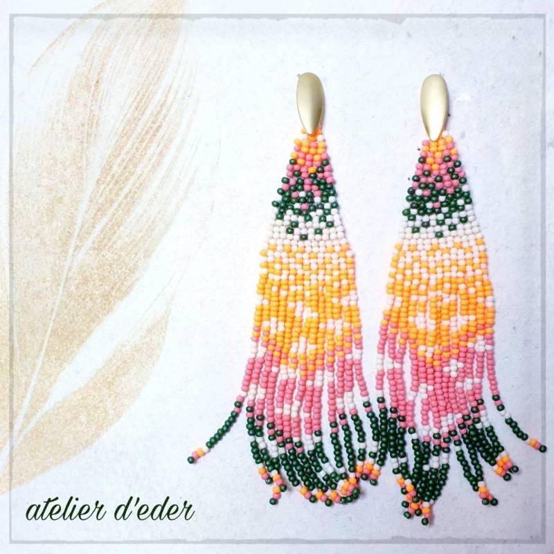 Handgefertigte Wunderland-Ohrringe | Miyuki-Fransenohrringe Originelle Ohrringe Eine Fantasiewelt Einzigartige Handwerkskunst von Atelierdeder