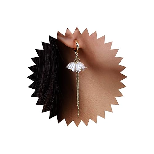 Atentuyi Boho Hochzeit Weiße Blume Baumeln Tropfen Ohrringe Gold Lange Quaste Kette Ohrringe Acryl Floral Huggie Hoop Ohrringe Perle Blume Ohrringe Für Frauen Und Mädchen Bräute Brautjungfern Schmuck Atentuyi Boho Hochzeit Weiße Blume Baumeln Tropfen Ohrringe Gold Lange Quaste Kette Ohrringe Acryl Floral Huggie Hoop Ohrringe Perle Blume Ohrringe Für Frauen Und Mädchen Bräute Brautjungfern Schmuck von Atentuyi