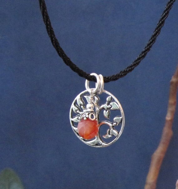 Baum Des Lebens Anhänger-Halskette Karneol-Edelstein, Sterling Silber Charm von AthenaisJewelryArt