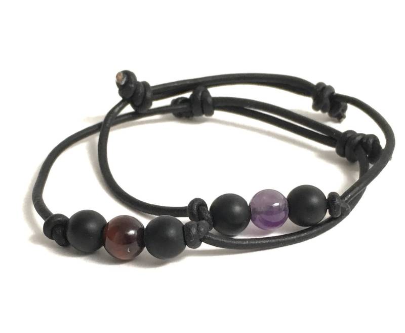 Paare Leder-Armband-Set Mit Onyx, Amethyst, Tigerauge, Pyrit Edelsteinen von AthenaisJewelryArt