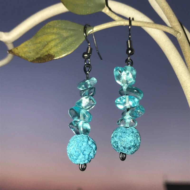 Ohrringe, Handgemachte Tropfen Ohrring Designs, Türkis Aquamarin Oder Amethyst Steine Mit Lava Howlite Steine, Geschenk Für Sie, Kostenloser Versand von AthenianKosmima