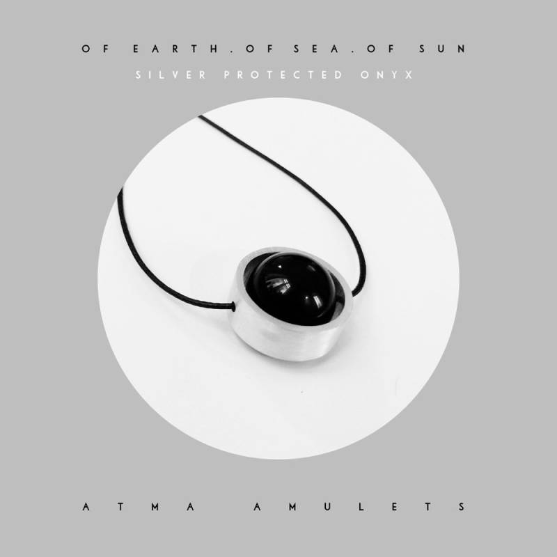 Atma Der Erde. Des Meeres. Der Sonne. Silber Geschützter Black Onyx von AtmaIsSpace