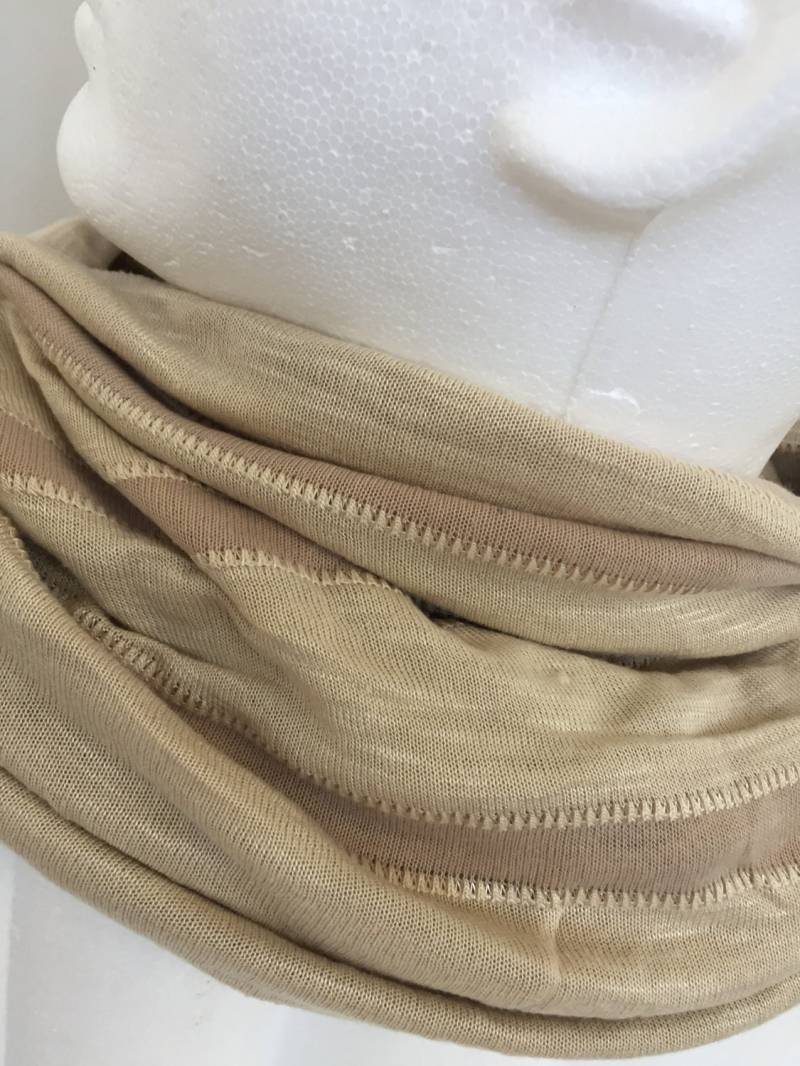 Gentlemen's Beige Und Tan Jersey Infinity Schal. Herren Multi Webart Infiniti Sccarves. Stricken in Neutralen Farben Gentlemen's Beige Und Tan Jersey Infinity Schal. Herren Multi Webart Infiniti Sccarves. Stricken in Neutralen Farben von Atooda