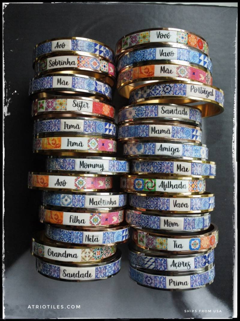 Personalisierte Armreif Armband Atrio Benutzerdefinierte Portugal Tile Edelstahl Azulejo Mae Avo Schwester Irma Mom Oma Usa Versand Made To Order von Atrio