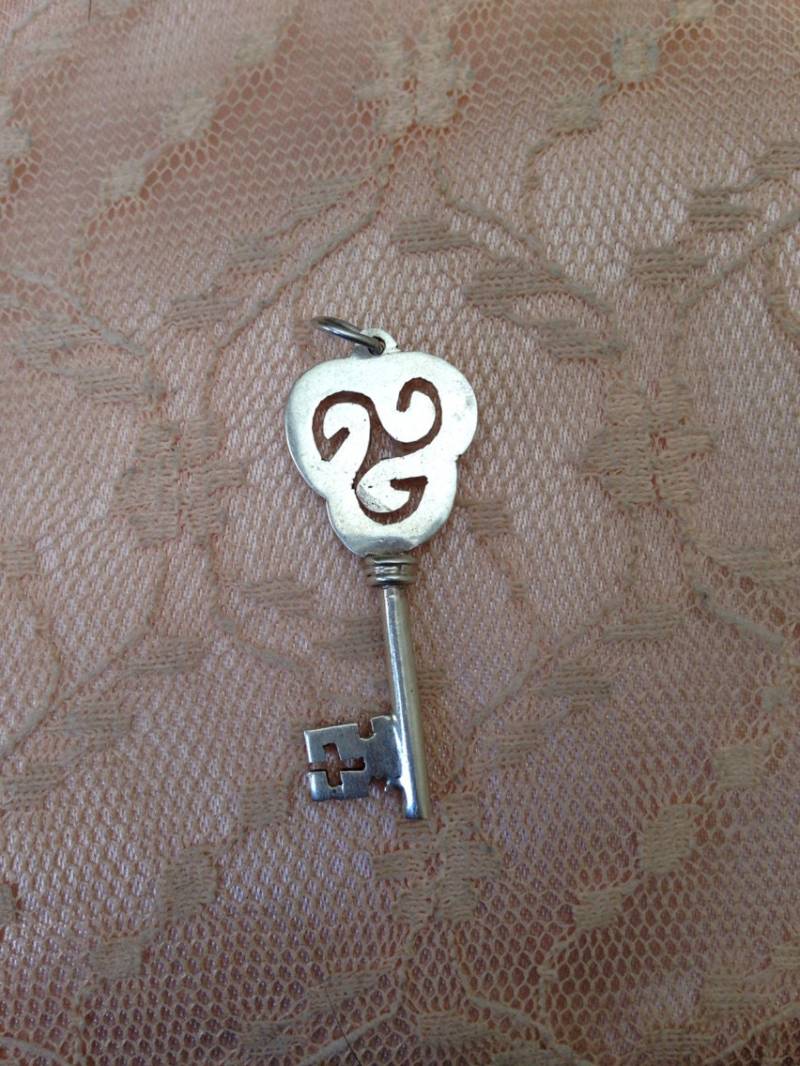 Taxco Skeleton Key 2 von AtticWonders