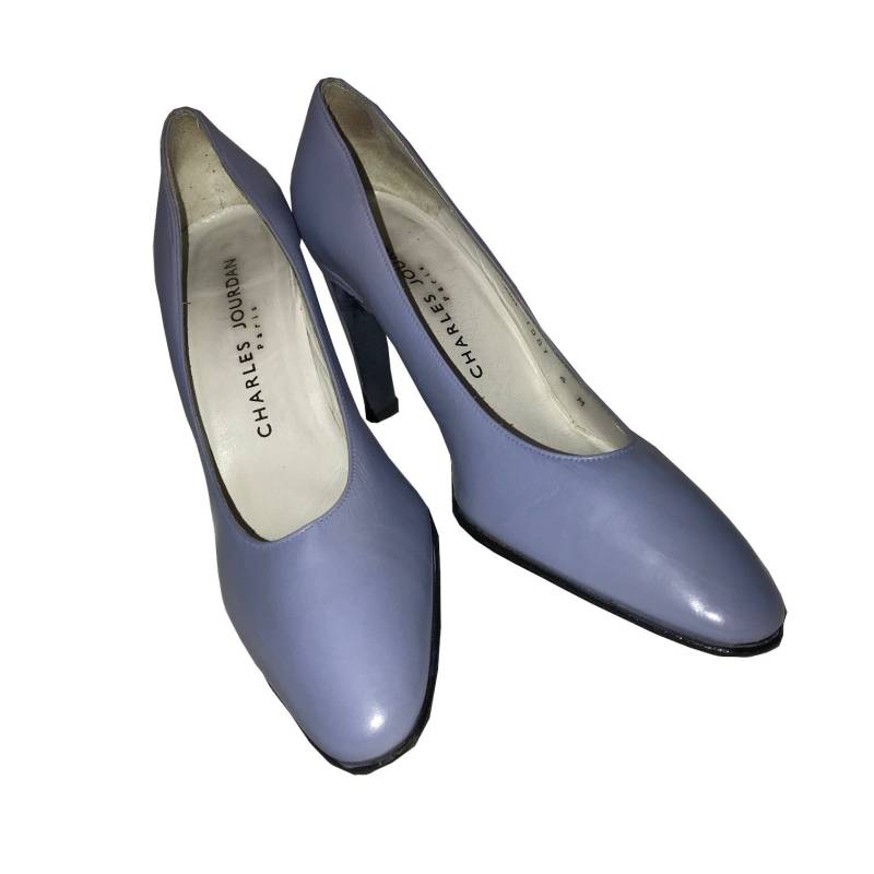 Puderblaue Lederpumps Von Charles Jourdan Puderblaue Lederpumps Von Charles Jourdan von AttitudesFashion