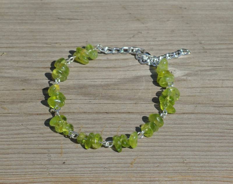 Peridot Stein Armband - August Geburtsstein Rohsteine Peridot Stein Armband - August Geburtsstein Rohsteine von AudacityWear
