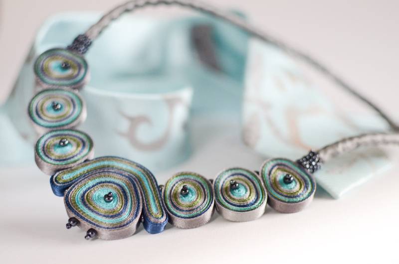 Geschenk Fürs Paar Statement Kette Türkis Und Blau, Krawatte, Krawatte Türkis, Bib-Halskette, Geschenkset Für Paare, Personalisiertes von AudraTextileStudio