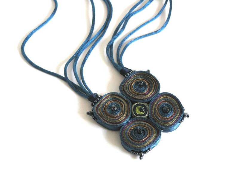 Halskette von AudraTextileStudio