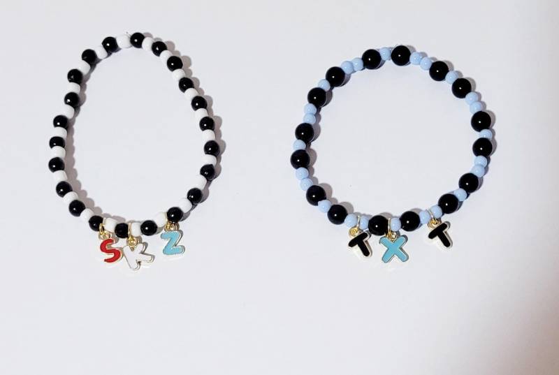 Armband Perlenarmband Stray Kids Oder Txt Geschenk K Pop Geburtstag Armband Perlenarmband Stray Kids Oder Txt Geschenk K Pop Geburtstag von AudreyKreationen