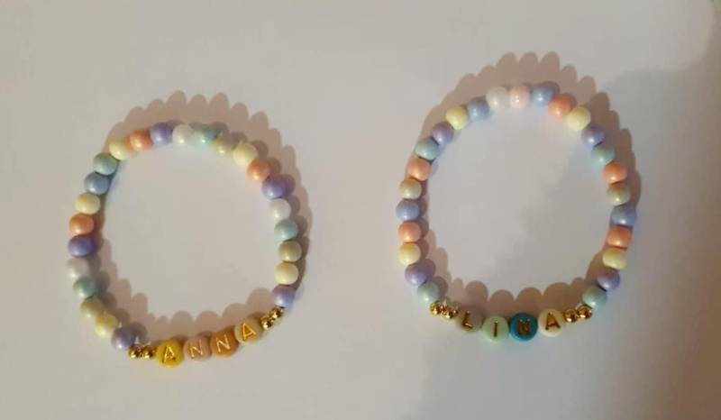 Armband Vorname Anna Oder Lina Handmade Geschenk Andere Vornamen Möglich ; von AudreyKreationen