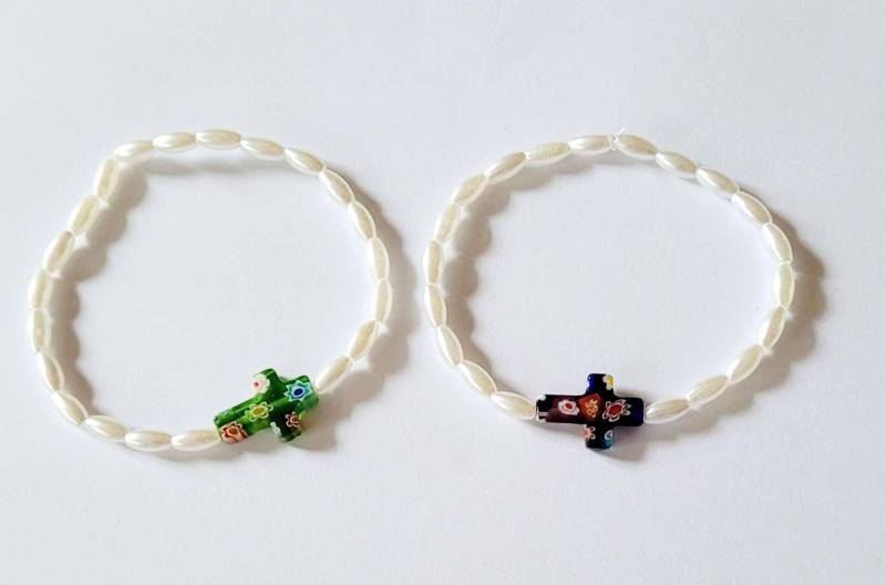 Perlenarmband Armband Kreuz Geschenk Handmade Perlenarmband Armband Kreuz Geschenk Handmade von AudreyKreationen