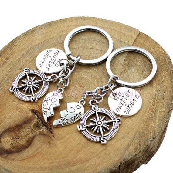 Mutter-Tochter-Kompass-Schlüsselbund-Set Gebrochener Herzanhänger Aus Edelstahl von AudreyjewelryB