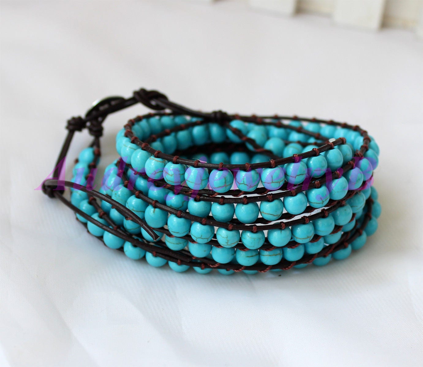 Türkisfarbenes 5-Fach Wickel-Lederarmband Mit Verstellbarer Armspange von AudreyjewelryB