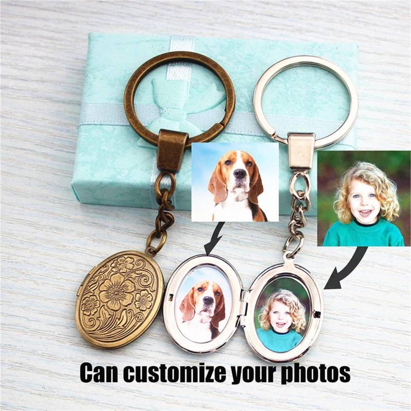 Personalisierte Foto Locket Keychain Messing Oval Andenken von AudreyjewelryB
