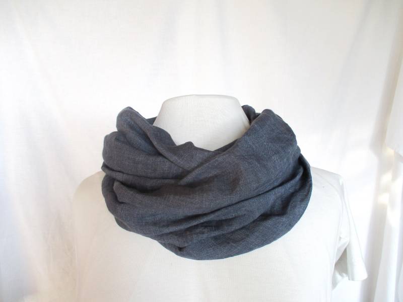 Loop Unisex Leinen Dunkelblau Loopschal Für Männer von Augenblickchen