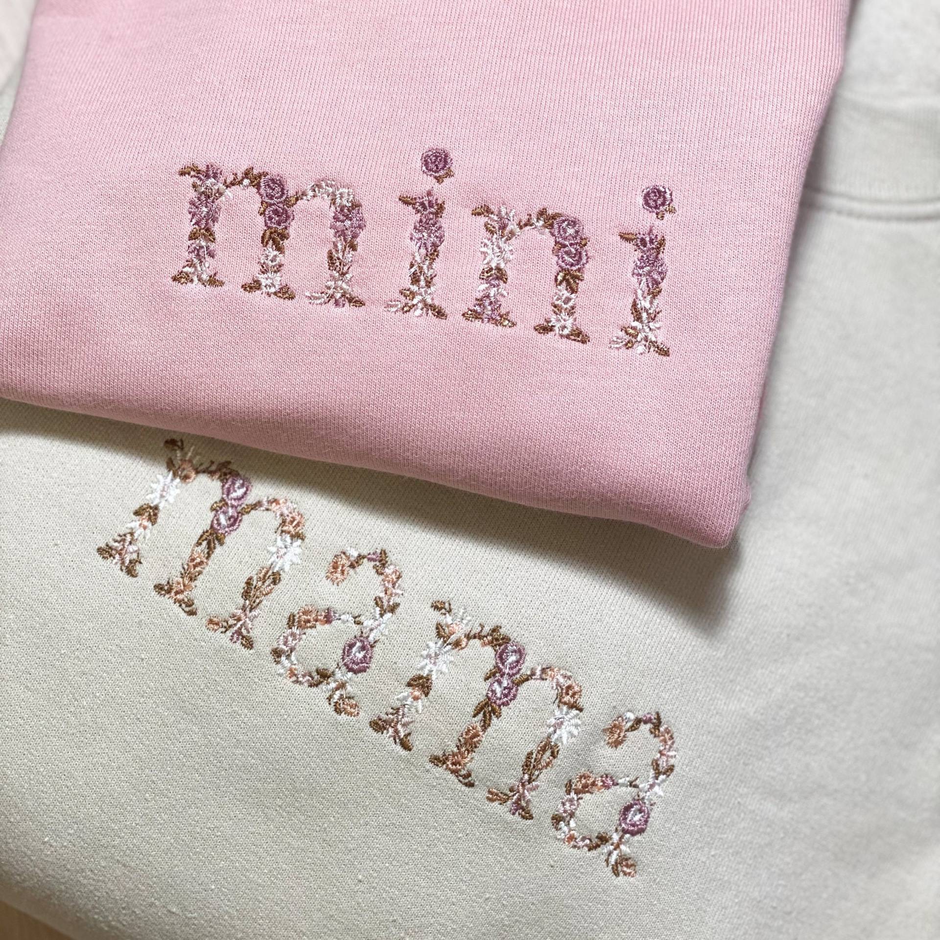Mama Und Mini Sweatshirt, Benutzerdefinierte Stickerei Pullover, Kleinkind Bestickt, Mama, Blumenstickerei von AugustandJuneKids