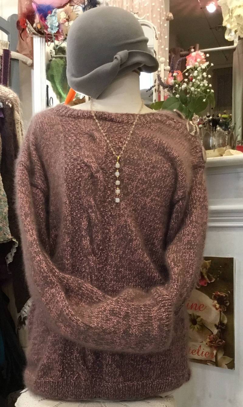 Super Oversized-Pullover in Pink Und Taupe | Angora Lurex Super Oversized-Pullover in Pink Und Taupe | Angora Lurex von AugustineParis
