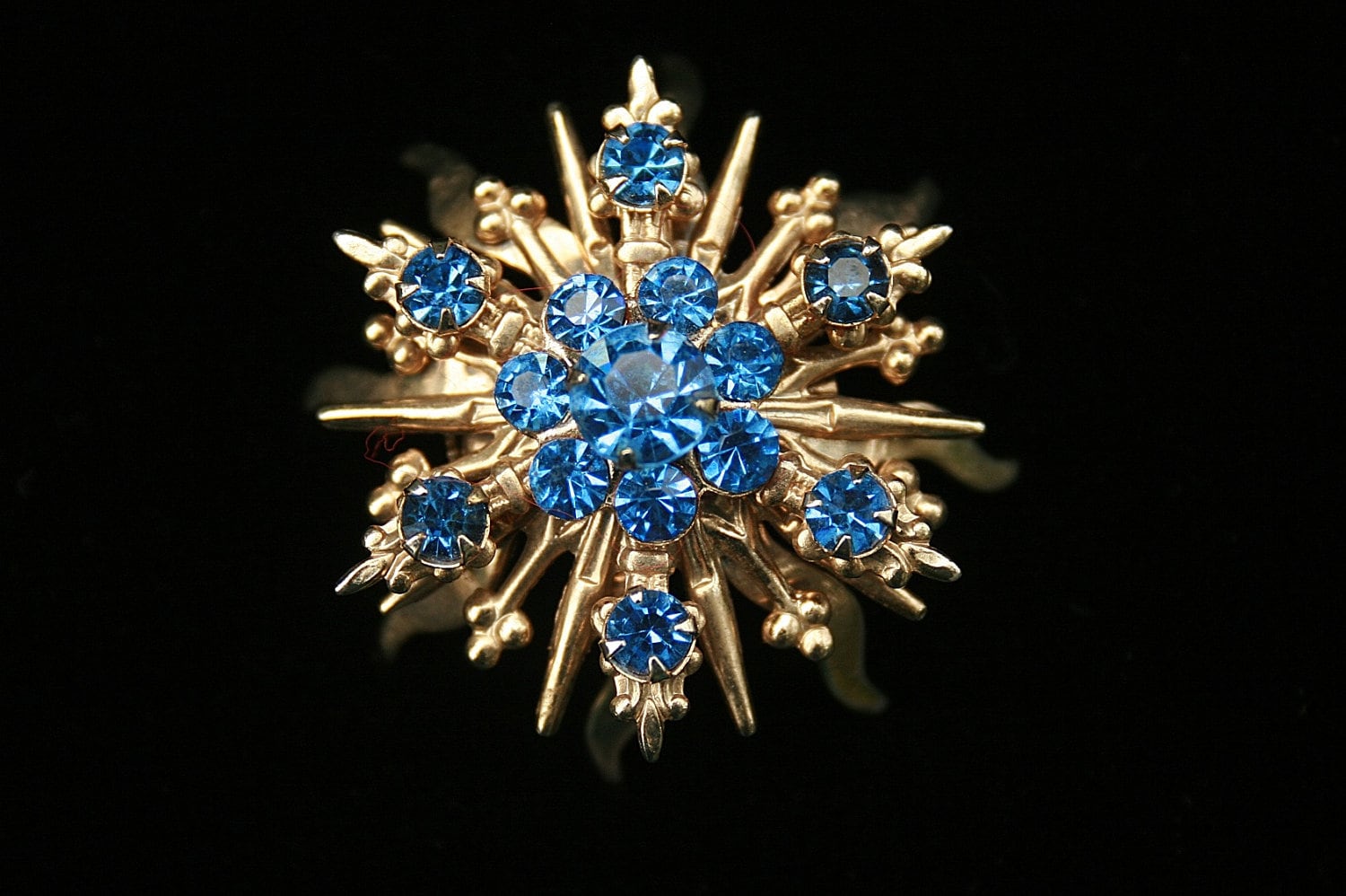 Blau Strass Starburst Pin Brosche Hübschen Blauen Vintage 1940S 1950S Geschenke Für Sie von AuntBeasBling
