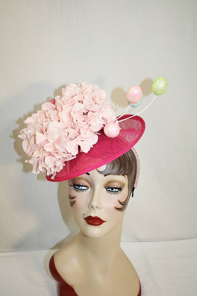Easter Hat Ostern Egg Pink Hydrangea Fascinator Osterhasen-Parade von AuntBeasBling