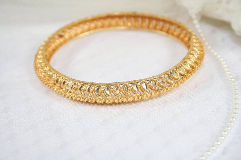 Goldfarbenes Armband Vintage Schlichtes Und Dennoch Elegantes Perfekt Für Jeden Anlass von AuntBeasBling