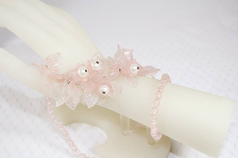 Rosa Blume Halskette Rosa Faux Perle Hochzeit Frühling von AuntBeasBling