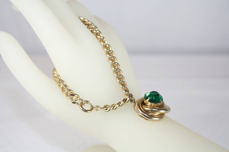 Smaragdgrün Strass Charm Armband Goldton Kette Gliederarmband Zu Jeder Gelegenheit von AuntBeasBling