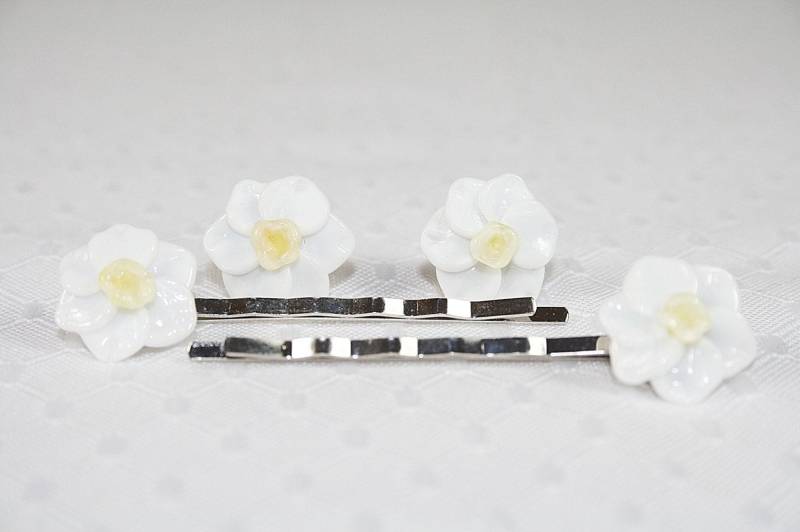 Zierliche Narzisse Haarnadeln Und Ohrring Set Petite Lampwork Blume Haar Pin Frühling-Haar-Accessoires von AuntBeasBling