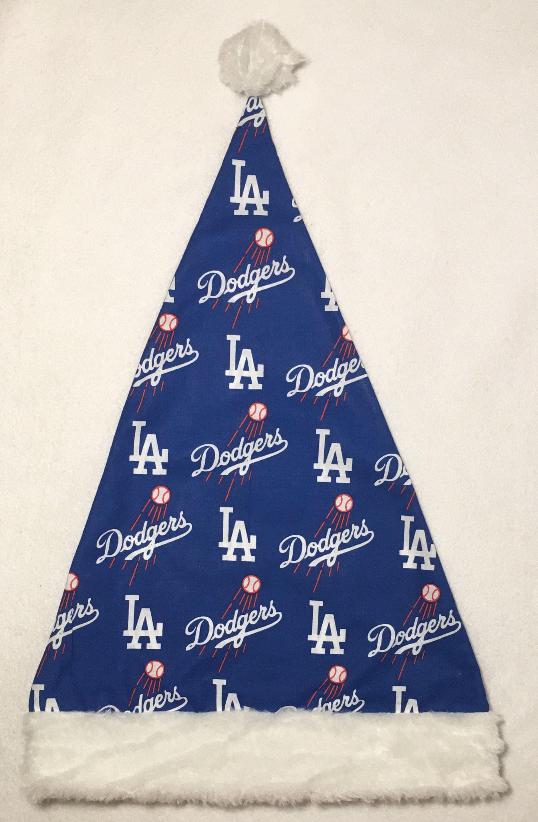 La Dodgers - Erwachsene Weihnachtsmütze von AuntShellDesigns
