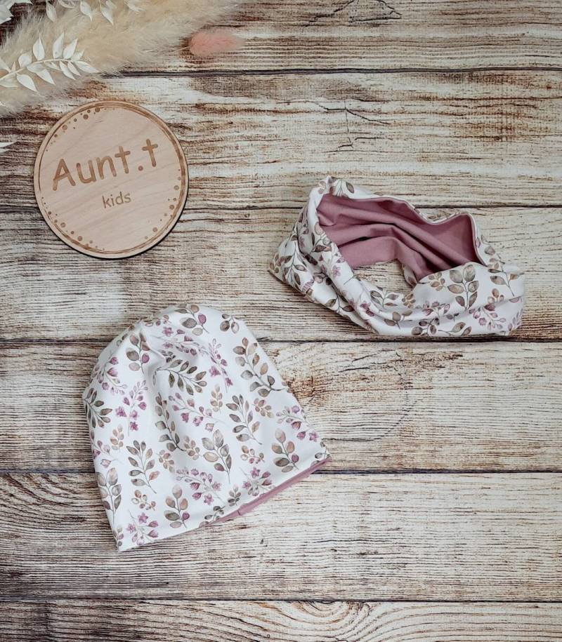 Beanie Mütze Baumwolljersey Alternativ Mit Loop Blumen Und Blätter von AuntTKids