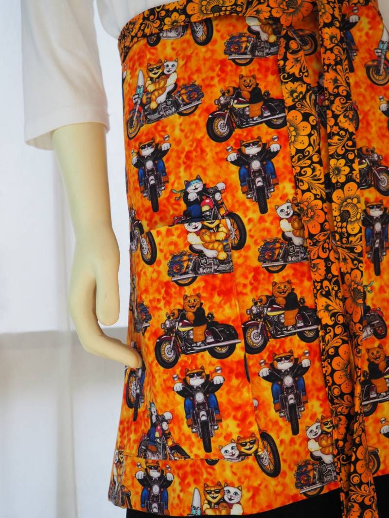 Katzenschürze, Bikerkatzen, Orange Schürze Mit Taschen, Handgemachte Geblümte von AuntTerrysCreations