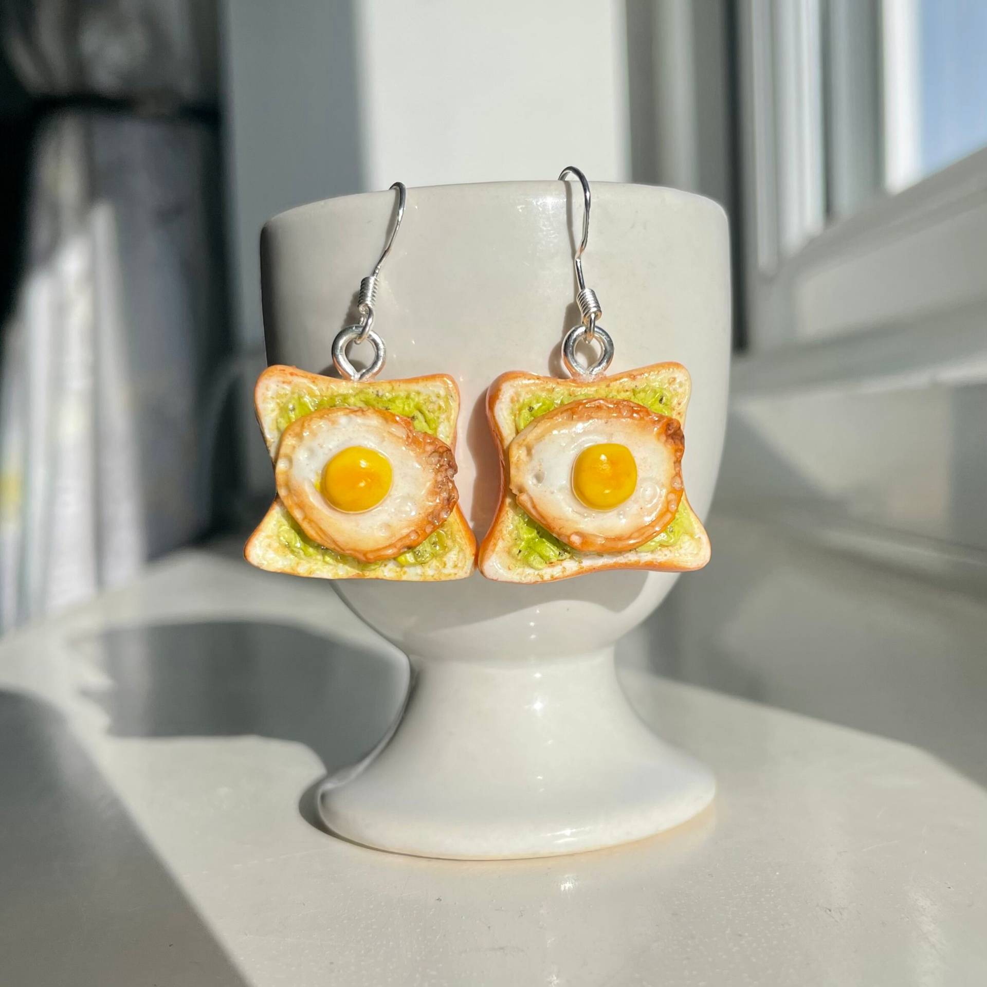 Avocado Und Ei Auf Toast Ohrringe, Einzigartige Niedliches Geschenk, Ungewöhnliche Geschenke, Handgemachte Schmuck Für Frauen, Miniature Essen Avocado Und Ei Auf Toast Ohrringe, Einzigartige Niedliches Geschenk, Ungewöhnliche Geschenke, Handgemachte Schmuck Für Frauen, Miniature Essen von AuntieAbi