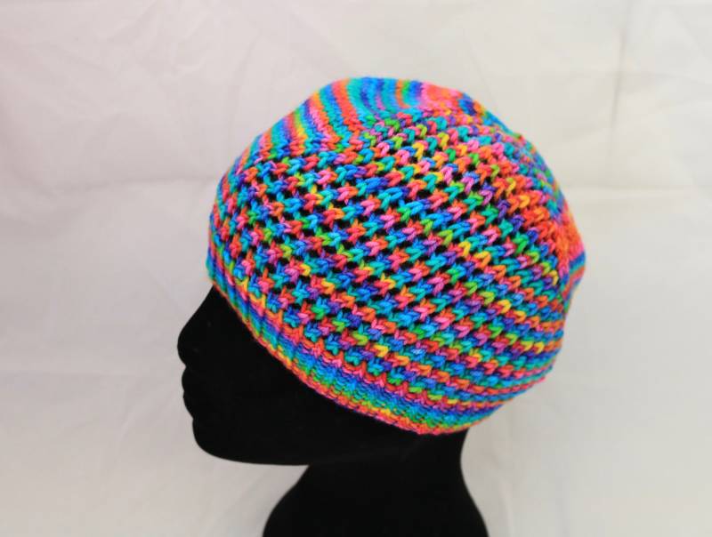 Regenbogen Handstrick Lacy Beanie Wolle Erwachsene Teen Kinder Handgefärbt Garn Handgemachte Kostenlose Porto von AuntyNatsKnits