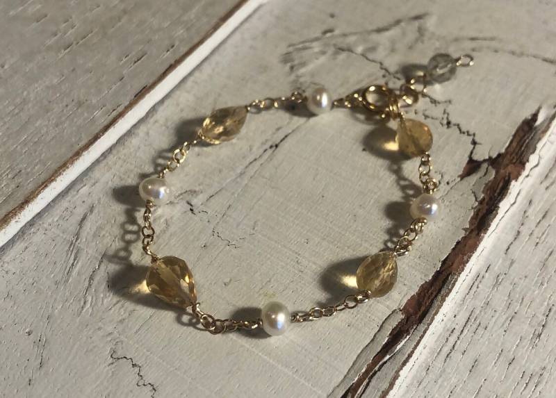 Citrin Und Perle Knöchel Armband-Kleinkind Fußkettchen, Baby Armband, Kinder Geburtsstein November Birthstone Armband von Aupetitpied