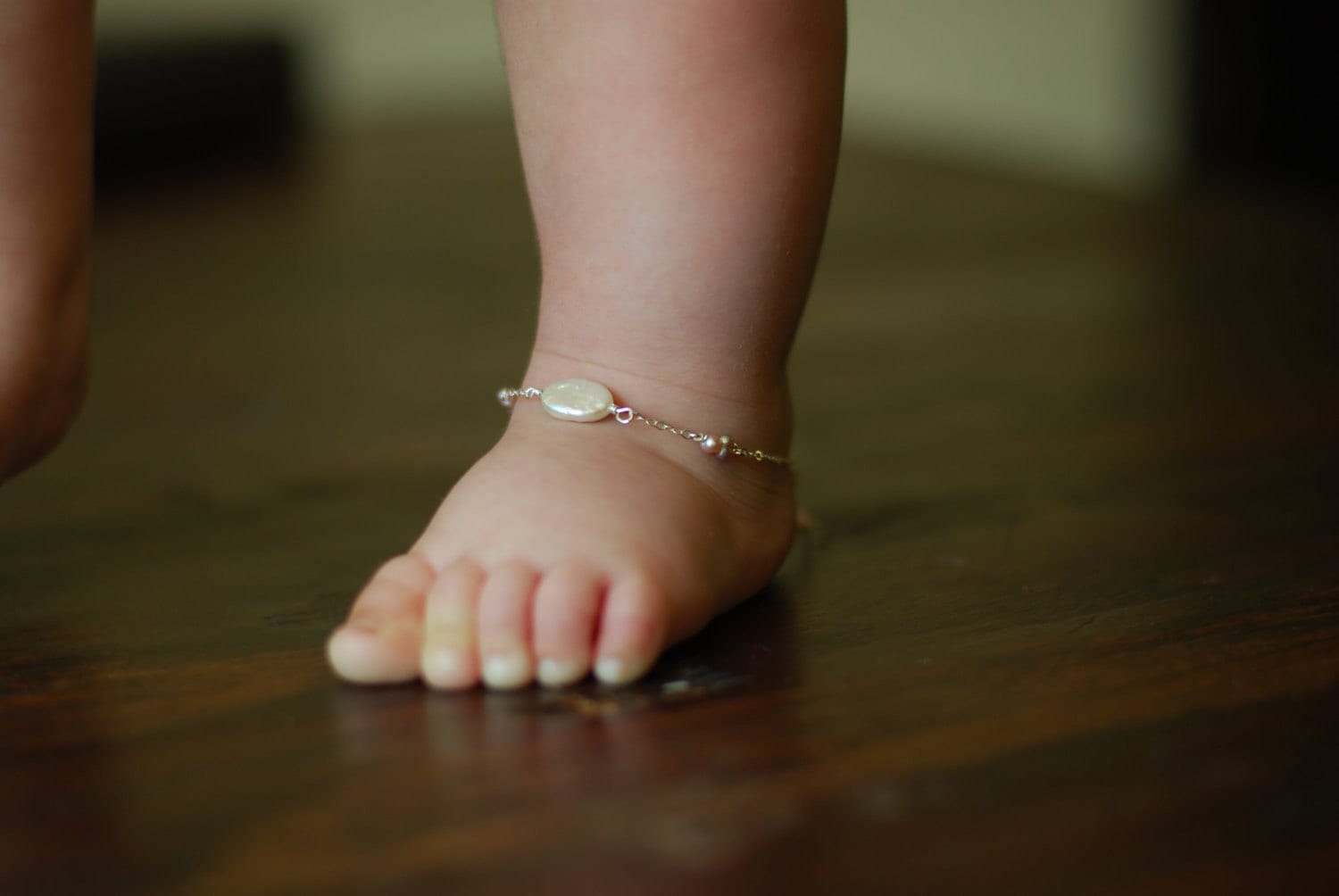 Süßwasser Perle Fußkettchen Für Baby Und Kind, Juni Geburtsstein, Sterling Silber Baby, Fußkette, Kind von Aupetitpied