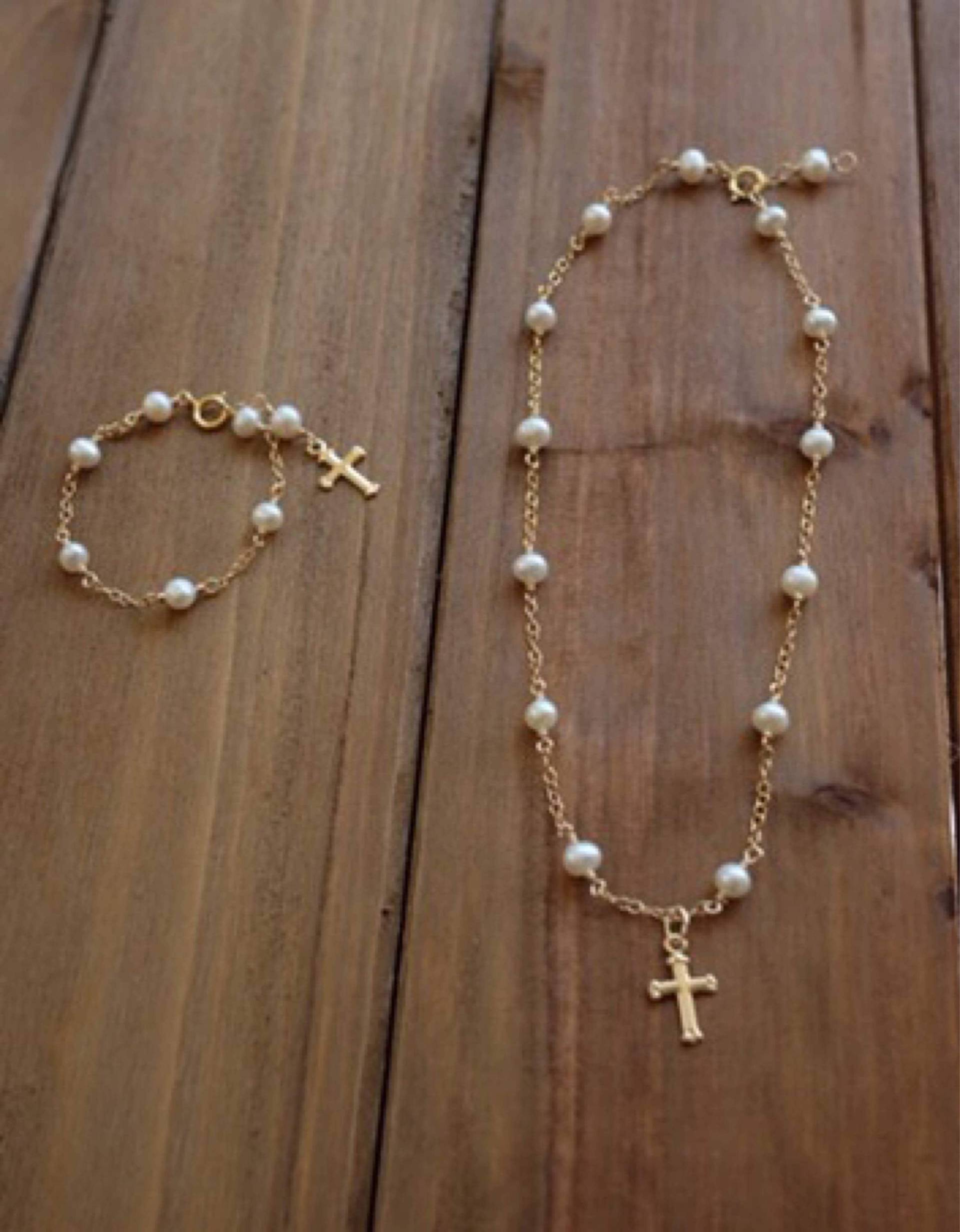 Süßwasser Perlen Kette Und Armband Set - Taufgeschenk-Taufgeschenk-Widmungsgeschenk-Kleinkind Kreuz Schmuck-Unikat Taufgeschenk von Aupetitpied