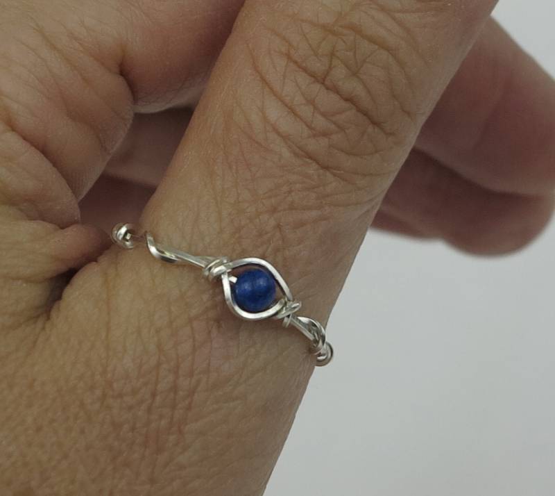 Lapis Edelstein Ring Sterling Silber - Türkis Minimalist Stapelring von AuraleeCompany