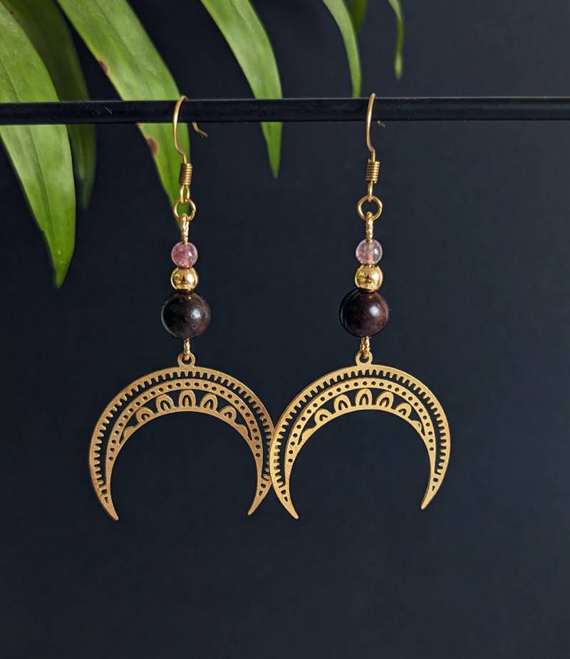 Halbmond Ohrringe Gold Messing Mit Edelsteinen Achat Hängeohrringe Edelstahl Vergoldete Hippie Schmuck Boho Spirituell von AurasOfArt
