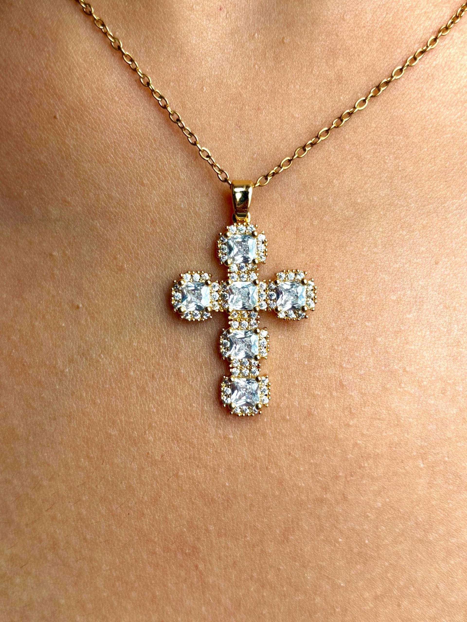 Kreuzkette Damen, Christlicher Schmuck, Edelstahl Kreuzkette, Religiöse Icon Minimalist Halskette, Geschenk Für Mutter Frau Freundin, Kreuz Kreuzkette Damen, Christlicher Schmuck, Edelstahl Kreuzkette, Religiöse Icon Minimalist Halskette, Geschenk Für Mutter Frau Freundin, Kreuz von AureaAccessoiresDE