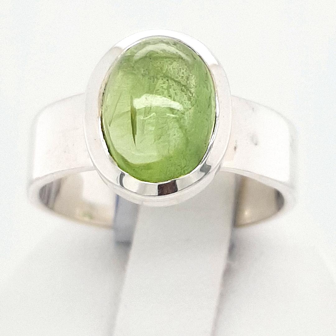 Peridot Sterling Silber Ring 53/54.5/55/56/57 Peridot Sterling Silber Ring 53/54.5/55/56/57 von AureliaEdelsteine1