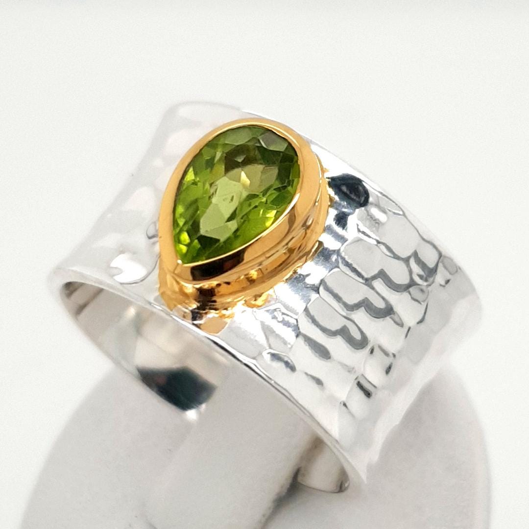 Peridot Sterling Silber Ring 56/58 Peridot Sterling Silber Ring 56/58 von AureliaEdelsteine1