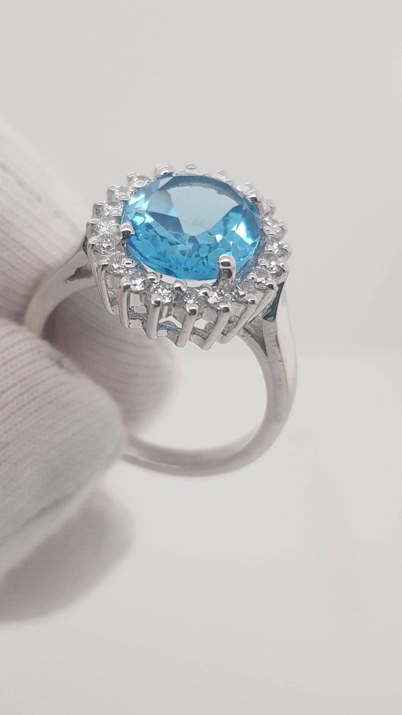 Schweizer Blautopas Sterling Silber Ring 53.5 von AureliaEdelsteine1