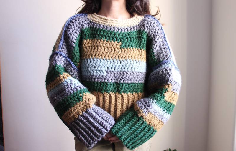 Handgestrickter Grobstrickpullover von Aureliavtg