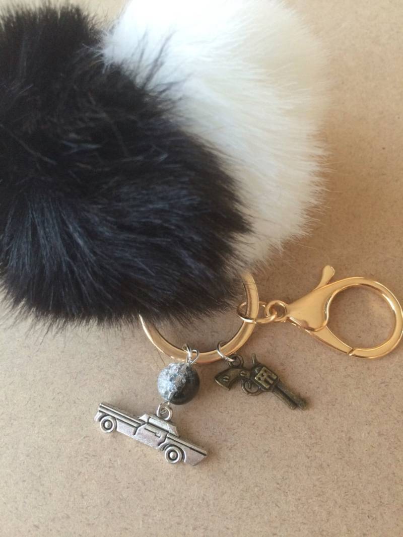 Pompon Cruella De Vil - Es War Einmal Königin Der Dunkelheit Pompon Cruella De Vil - Es War Einmal Königin Der Dunkelheit von AurelieDIY