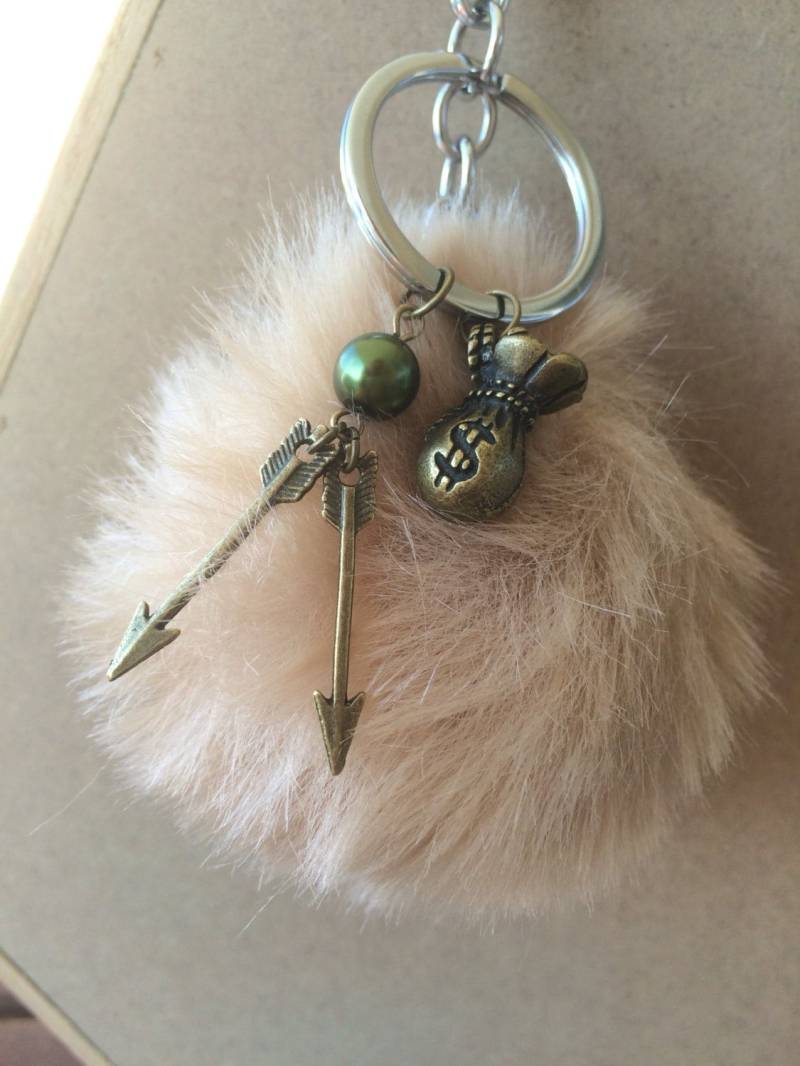 Robin Hood Pompon - Es War Einmal von AurelieDIY